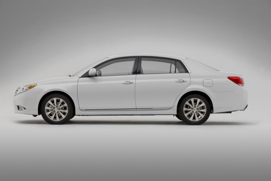  Toyota Avalon (GSX30) 2011 года  (фото 65 из 84)